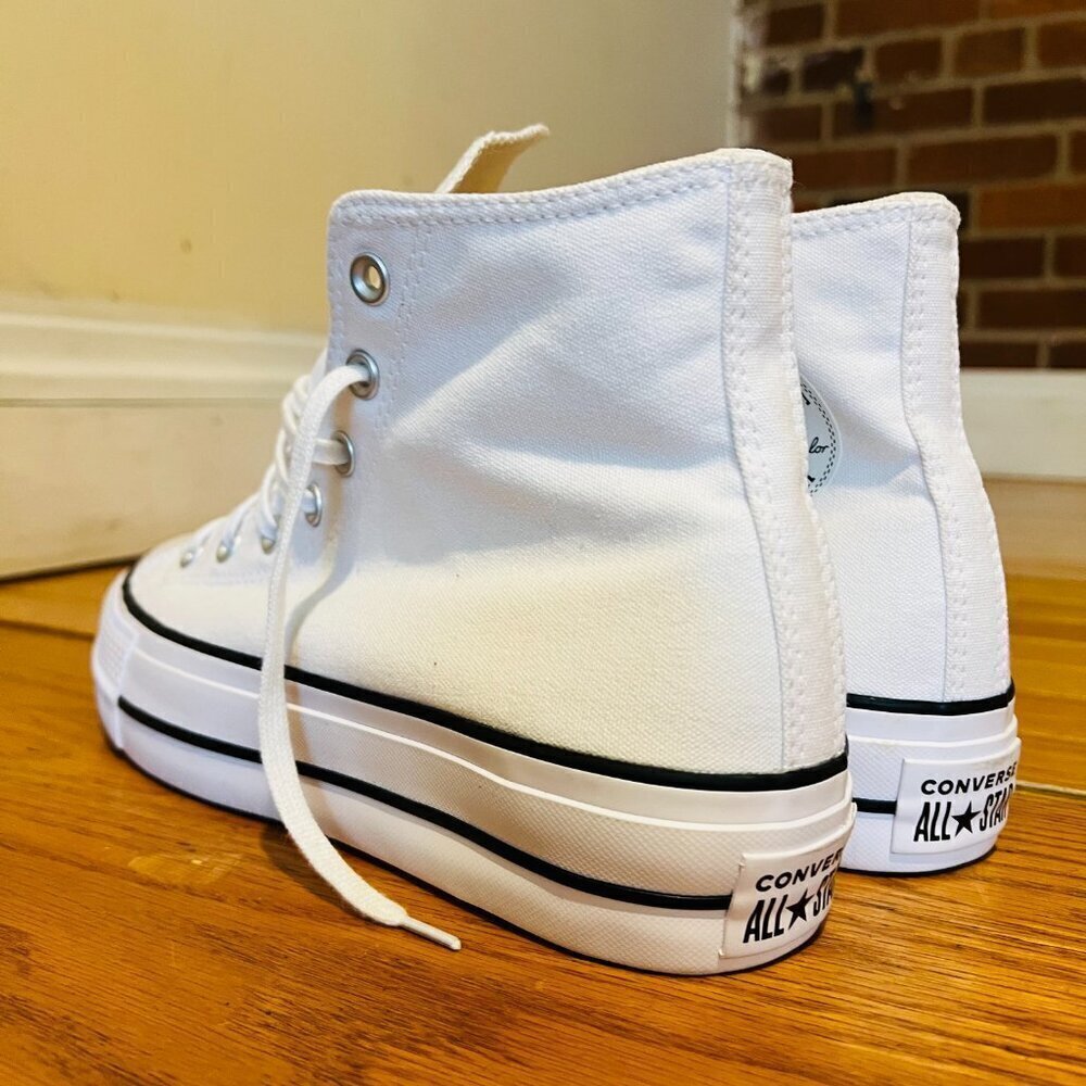 NEW Converse Chuck Taylor All Star Lift Women’s Platform Sneaker - Picture 14 of 16